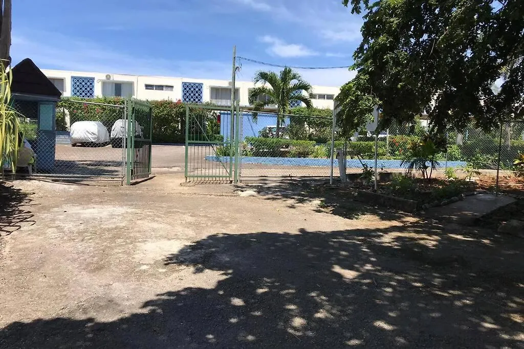 Contemporary Ocean View 2Bed Carib Ocho Rios Condo Apartment